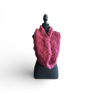 🧣 Gorgeous Artisan Infinity Scarf 🧣